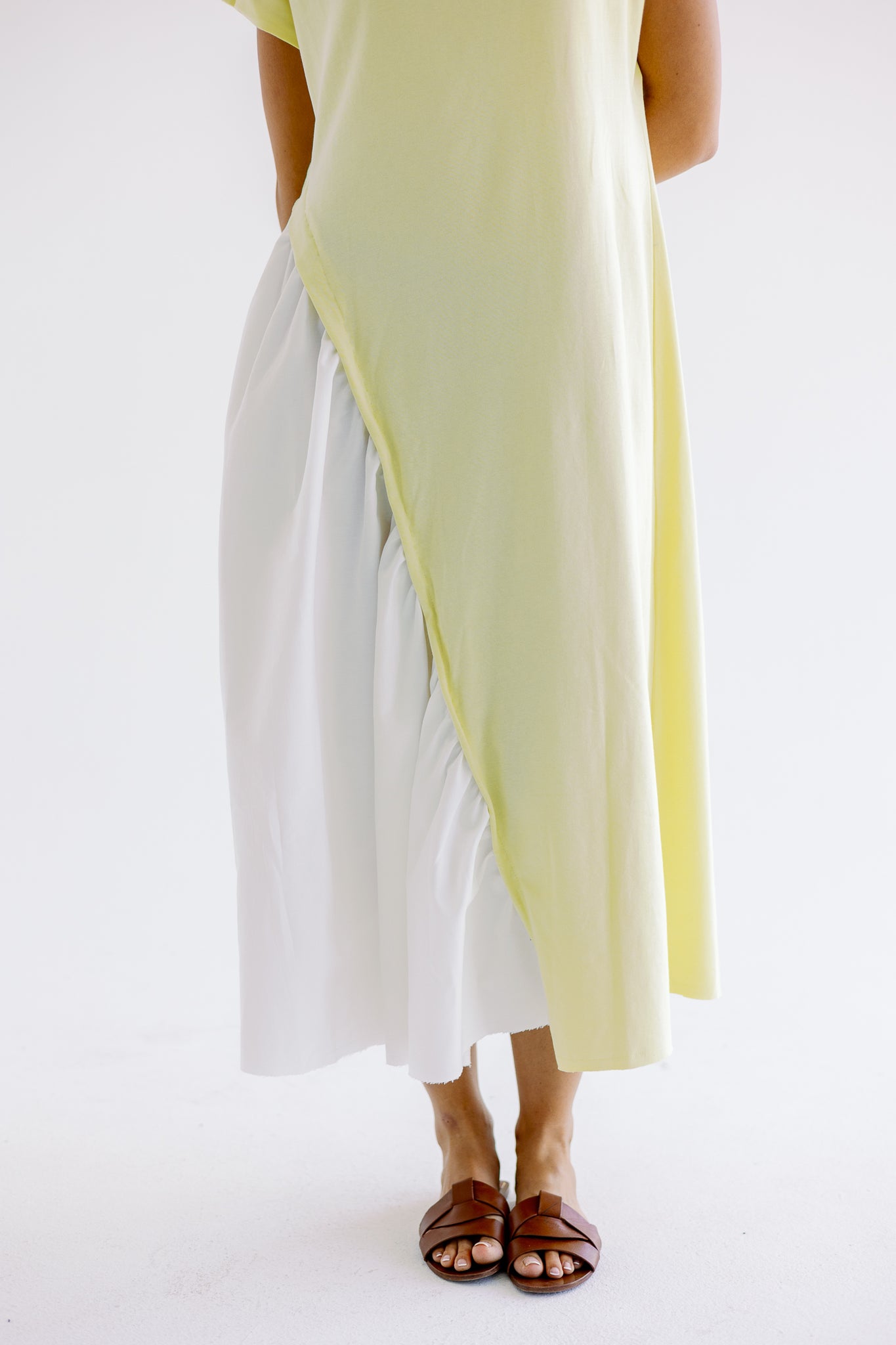 Half sleeves Melton x poplin dress in butter yellow