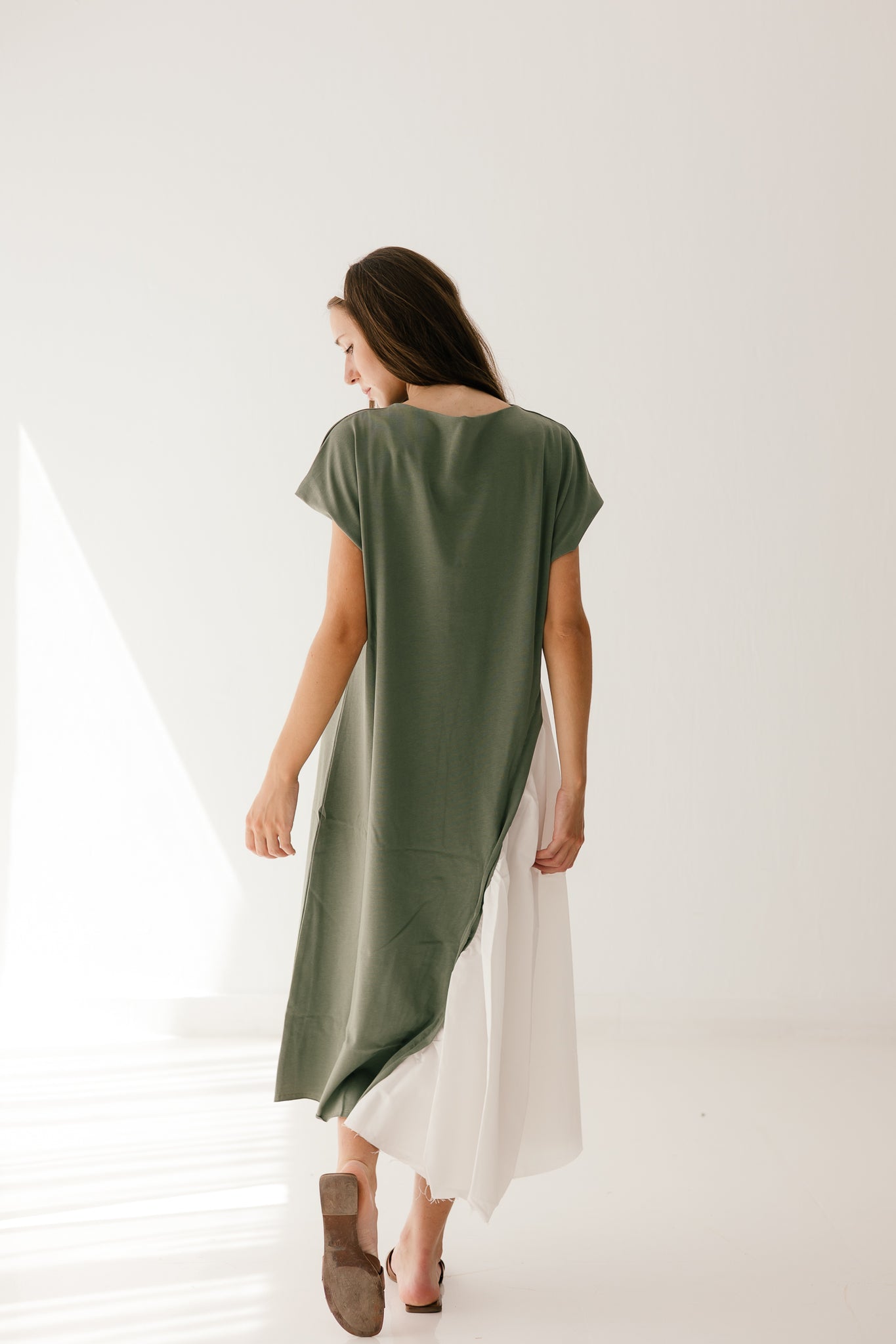 Half sleeves Melton x poplin dress in Olive