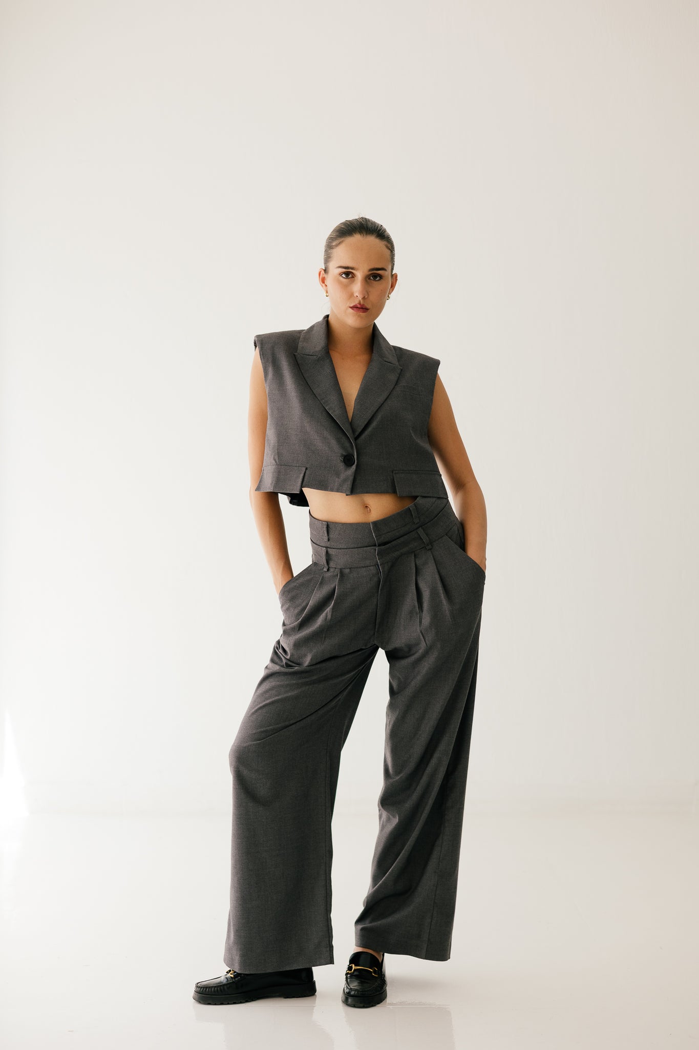 Tailored pants in Grey