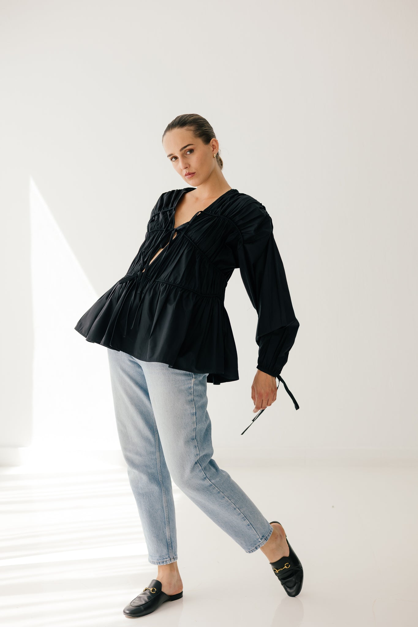 Bloom Midnight sleeve Top