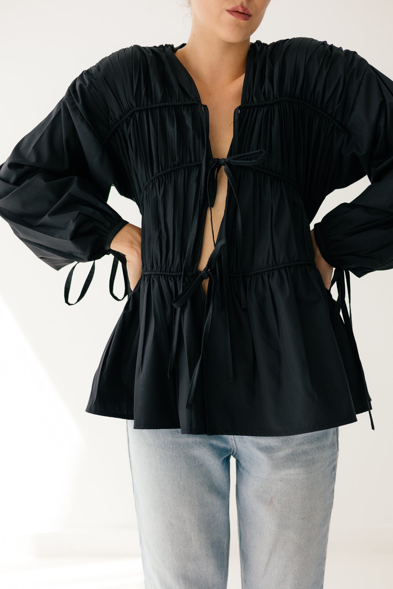 Bloom Midnight sleeve Top